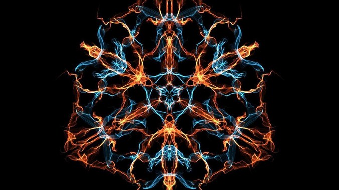 胸大的女孩会自卑 吗?